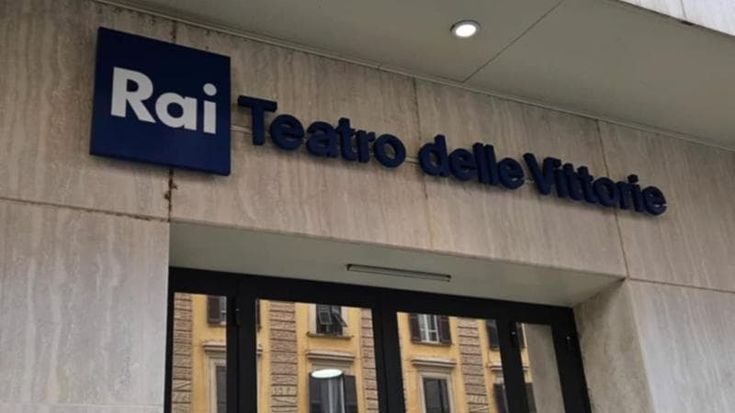 Rai, la mossa del ministro Giuli per salvare il Teatro Delle Vittorie