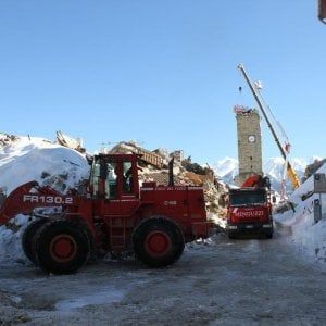 Terremoto, cdm approva decreto: esenzioni fiscali, sostegno economico ad aziende e fasce deboli