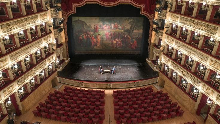 San Carlo, concerto per il Teatro Sannazaro