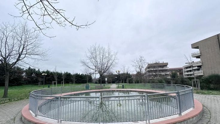 Battaglia per il giardino stritolato dalle opere di tramvia e hub dei bus