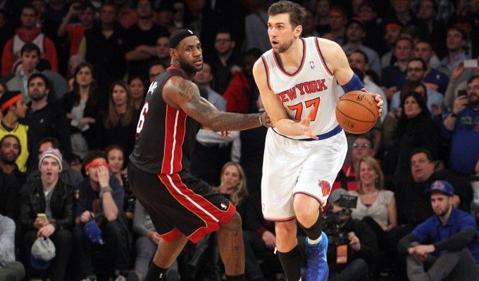 Basket, Nba: New York stende la corazzata Miami, Bargnani protagonista