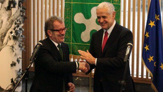 Processo Maugeri: ville, barche e denaro, Maroni chiede 5,6 milioni di danni a Formigoni