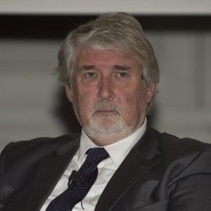 Poletti: "Centomila giovani in fuga? Conosco gente che è bene non avere tra i piedi"