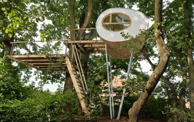 Germania, quell'uovo &egrave; un nido: la casa di lusso sull'albero