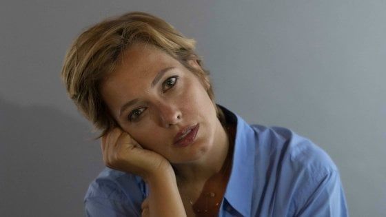 Aisha Cerami al Caffé delle Murate: "Gli altri" nostri vicini di casa