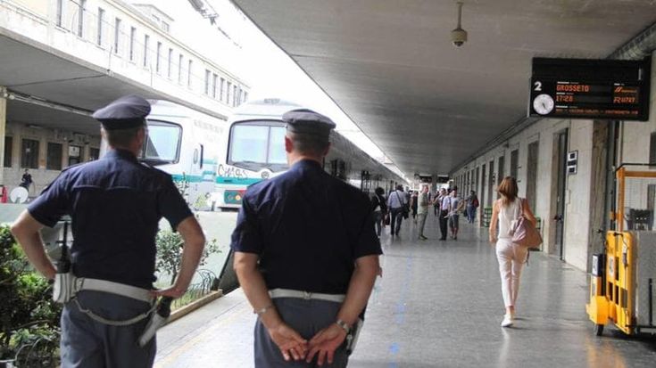 Firenze, cadavere di una donna sui binari della ferrovia. Ipotesi suicidio
