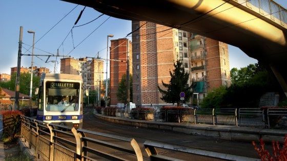 Il tram che fa perdere cinque mesi di vita al chilometro 