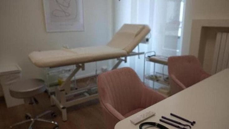 "Spogliata e violentata": spunta un’altra minorenne vittima del finto ginecologo arrestato a Lecce