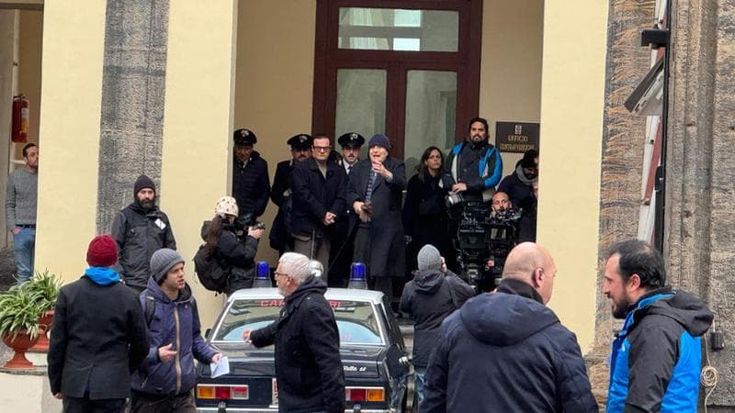 Caso Tortora, le immagini del set della serie a Napoli: dalla Pastrengo a San Gregorio Armeno