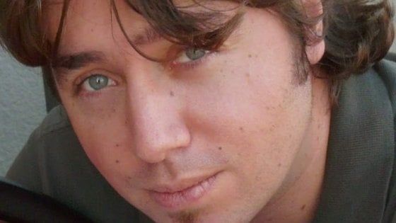Addio al prof Paco, è morto a 42 anni Francisco Josè Oliver Català: "Amarlo era inevitabile, oggi Bari piange"