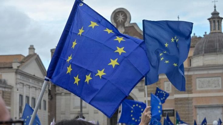 Le Acli in piazza per l’Europa il 6 aprile: “La nostra grande bandiera e un gioco per le scuole”