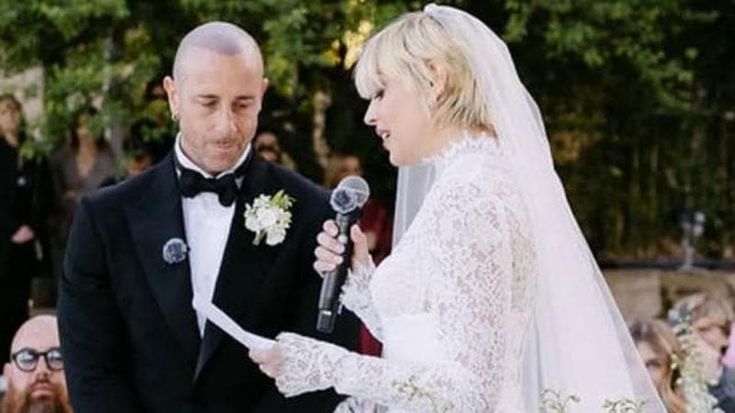 Micaela Ramazzotti ha sposato Claudio Pallitto. Nozze virali, Fagnani officiante