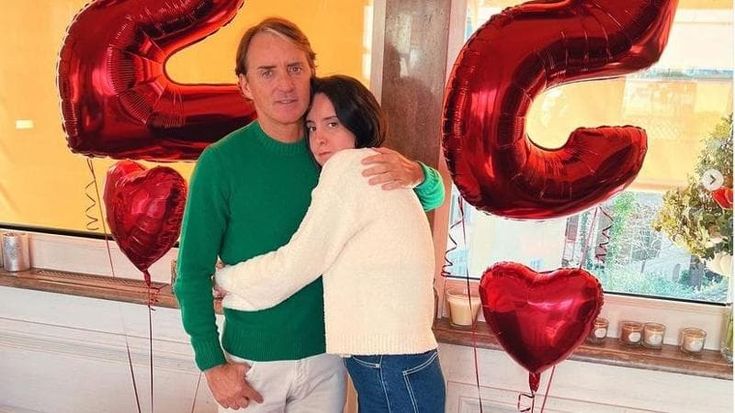 Camilla Mancini: “Soffrivo a guardarmi ma oggi mi amo. E ho ritrovato papà”