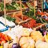 Dalla spesa al mercato alla lotta agli sprechi, i passi concreti per aiutare il pianeta