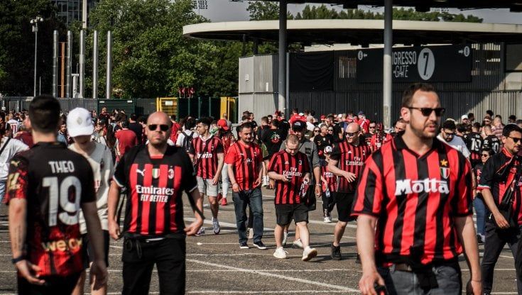 Derby di Champions Milan-Inter, la voce dei tifosi rossoneri divisi tra sogno e realtà: "Possiamo farcela"