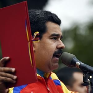 Venezuela alle corde: soldi sottratti al cibo per ripagare i debiti