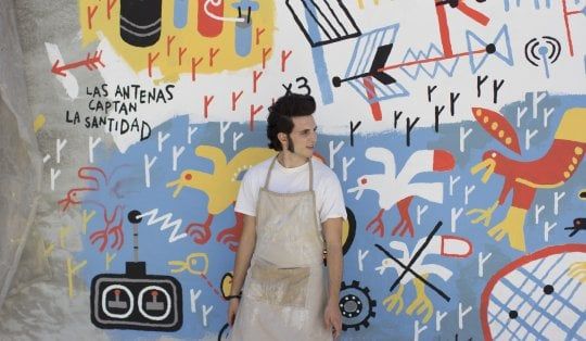 In alto sui tetti di Roma con lo Spadino di 'Suburra' Giacomo Ferrara