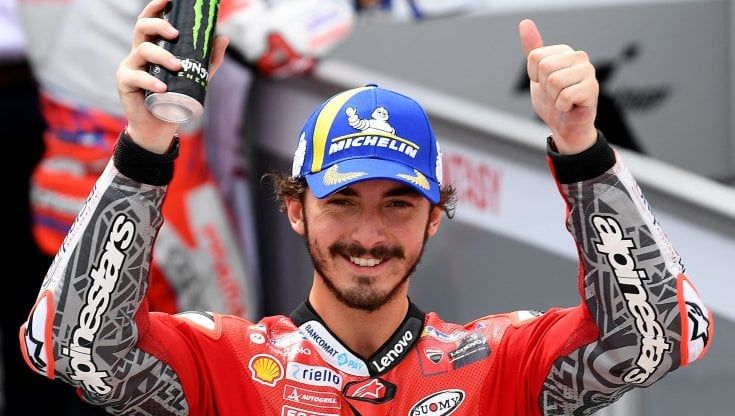 MotoGp, pole super di Bagnaia ad Aragon. Doppietta Ducati, Miller secondo