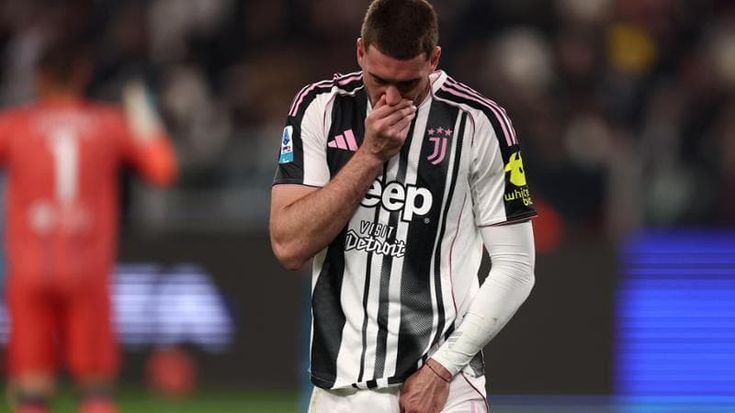 Juve, Vlahovic resterà fuori due mesi. Il rebus del sostituto