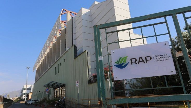Comune, primo via libera all’assunzione di 200 operai alla Rap