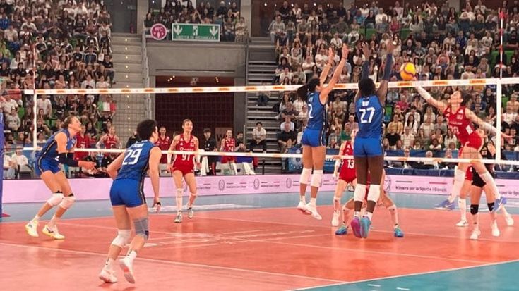 Volley, spettacolo Italia. Genova in delirio, 40 vittorie di fila, Turchia ko, gli elogi di Velasco