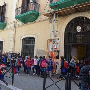Scuola, padre denuncia: "Mia figlia è non vedente ma gli insegnanti non conoscono il Braille"