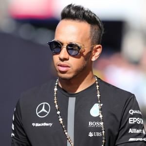 Formula 1, Hamilton guarda avanti: "Voltato pagina, piena fiducia nella Mercedes"