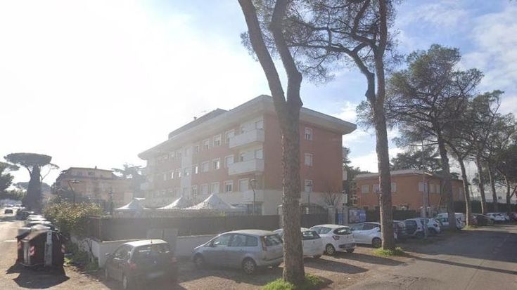 La banda del cacciavite, altra rapina in casa al Tuscolano: coniugi minacciati e sequestrati dai rapinatori