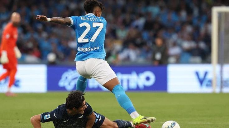 Il Napoli cade al Maradona: ko con la Lazio di Sarri. Milinkovic para un rigore