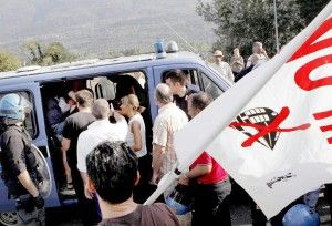 No Tav, altre perquisizioni<br />Un attivista indagato