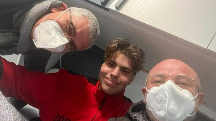 Saverio muore a 17 anni di tumore, sognava di diventare pediatra: “Lo aveva detto anche al Papa”