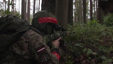 Lettonia, esercitazioni militari e civili: "Ci hanno già invaso, la minaccia russa è reale"