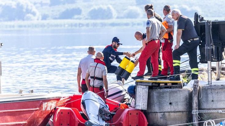 Sonar e droni nel lago per il marito di Roccella. L’ipotesi shock termico