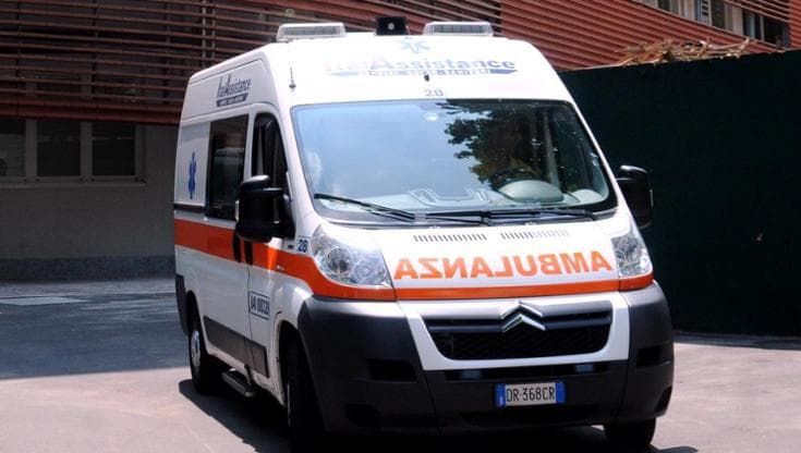 Incidente stradale a Catania, morto un motociclista cinquantenne