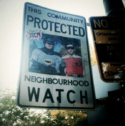 Canada, un supereroe ti salver&agrave;: ironia della street art