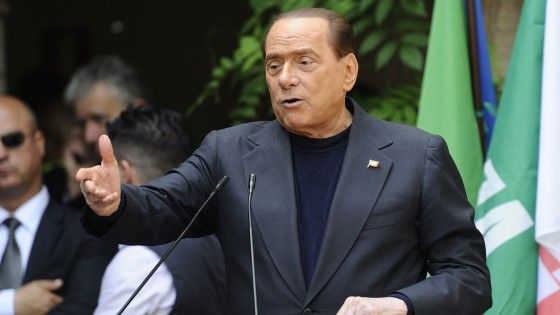 Berlusconi: "Torner&ograve; in Parlamento prima di sei anni"