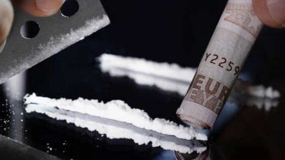 Il giudice di Agrigento sorpreso con lo spacciatore. Si allarga l'inchiesta sulla cocaina nella città bene