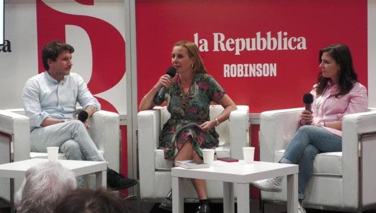 Arena Robinson, Martina Pucciarelli: "Fuggita dai Testimoni di Geova grazie a mio fratello"
