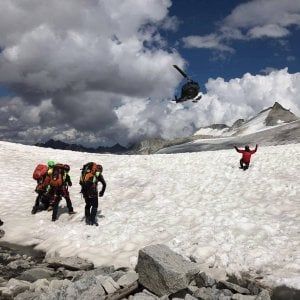 Brescia, morto sull'Adamello l'alpinista Thomas Haller: trovato dopo giorni di ricerche