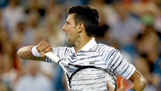 Tennis, Cincinnati: Djokovic in semifinale, sfida a Medvedev