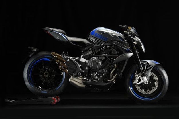 MvAgusta ecco la moto Pirelli