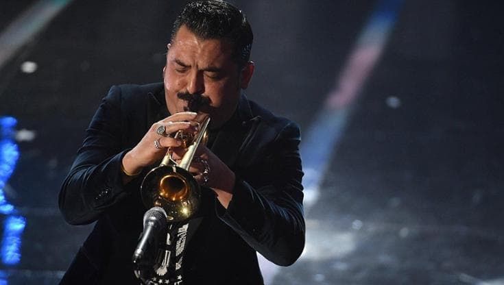 Crolla un balcone in centro a Palermo, coinvolto il musicista Roy Paci