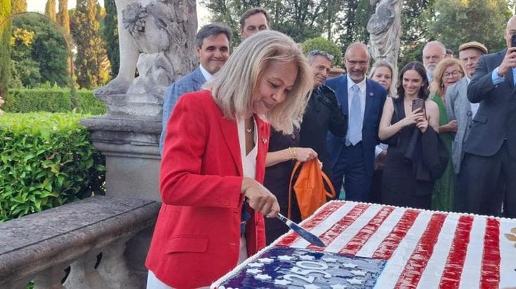 Alla NY University festa per i 250 di indipendenza americana, per la console nuovo incarico in Kenya