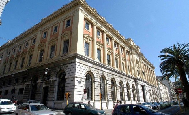Pd, scandalo tesseramento:<br />pregiudicati iscritti a Salerno