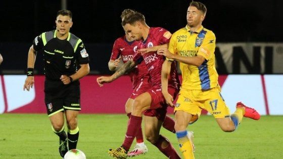 Playoff Serie B, Cittadella-Frosinone 2-3: perla di Ciano al 121', passano i ciociari