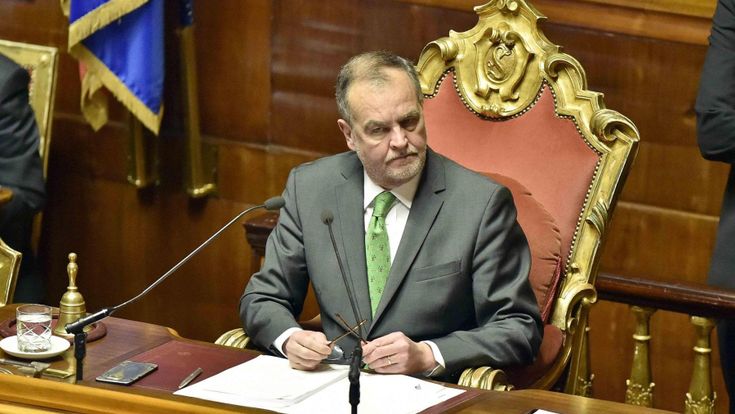 Successi e cadute di Calderoli, l’improbabile papabile per il Senato