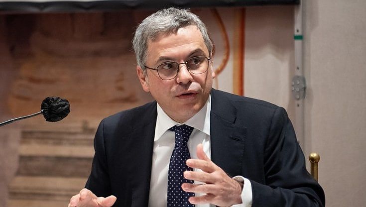 L’amarezza del boiardo escluso: fatto ballare su tutti i giornali poi eliminato dalla premier