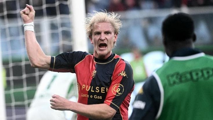 Il Genoa vince in rimonta: 2-1 al Verona. Primo successo per De Rossi, Zanetti (0 vittorie) rischia