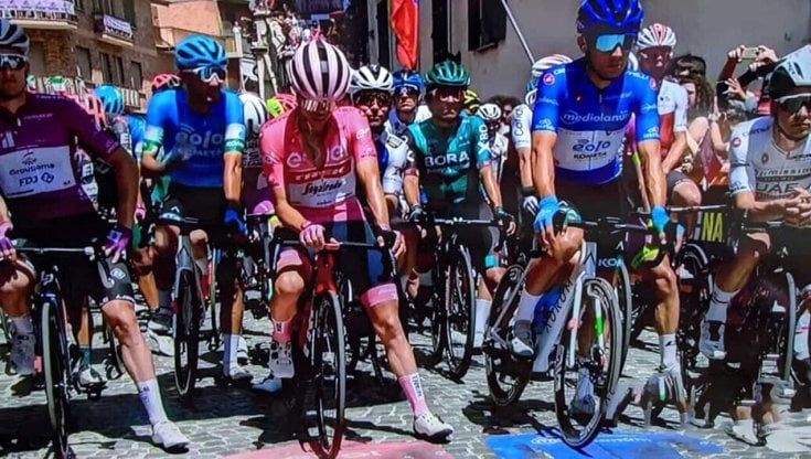 Tappa Scandiano-Viareggio: il Giro d'Italia 2023 sul passo delle Radici 