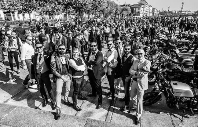 Distinguished Gentleman’s Ride, elegantoni in marcia
